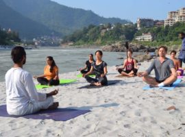 Meditation Yoga Session At Banks of River Ganga – IYMS Rishikesh