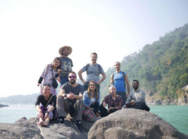 Students Enjoying The Hymn Of River Ganga – IYMS Rishikesh